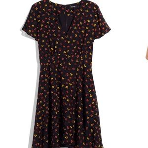 Silk Button Front Swing Dress in Feline Floral